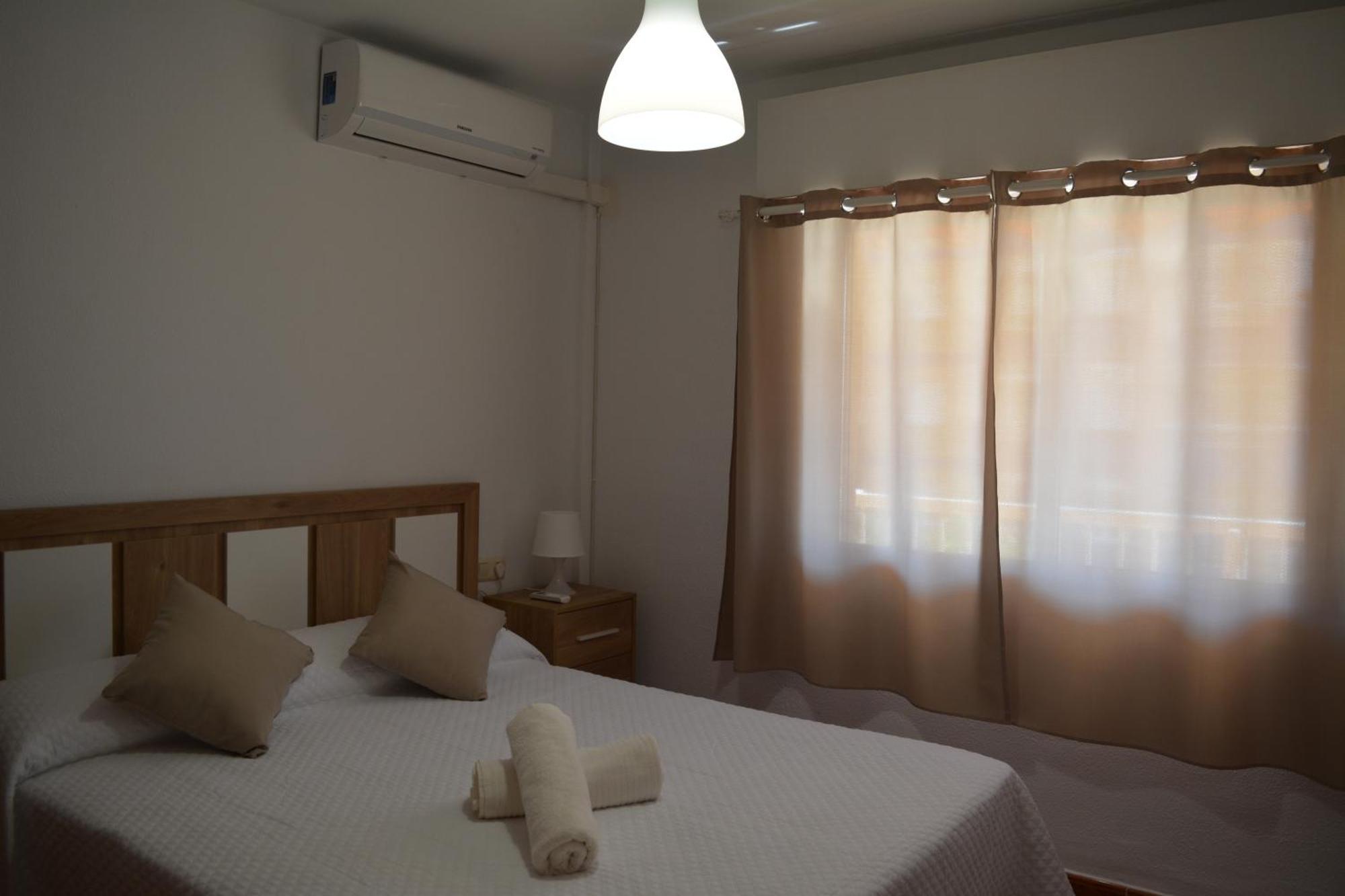Nonna Beach Apartment Two-Bedroom Rincón de la Victoria Dış mekan fotoğraf